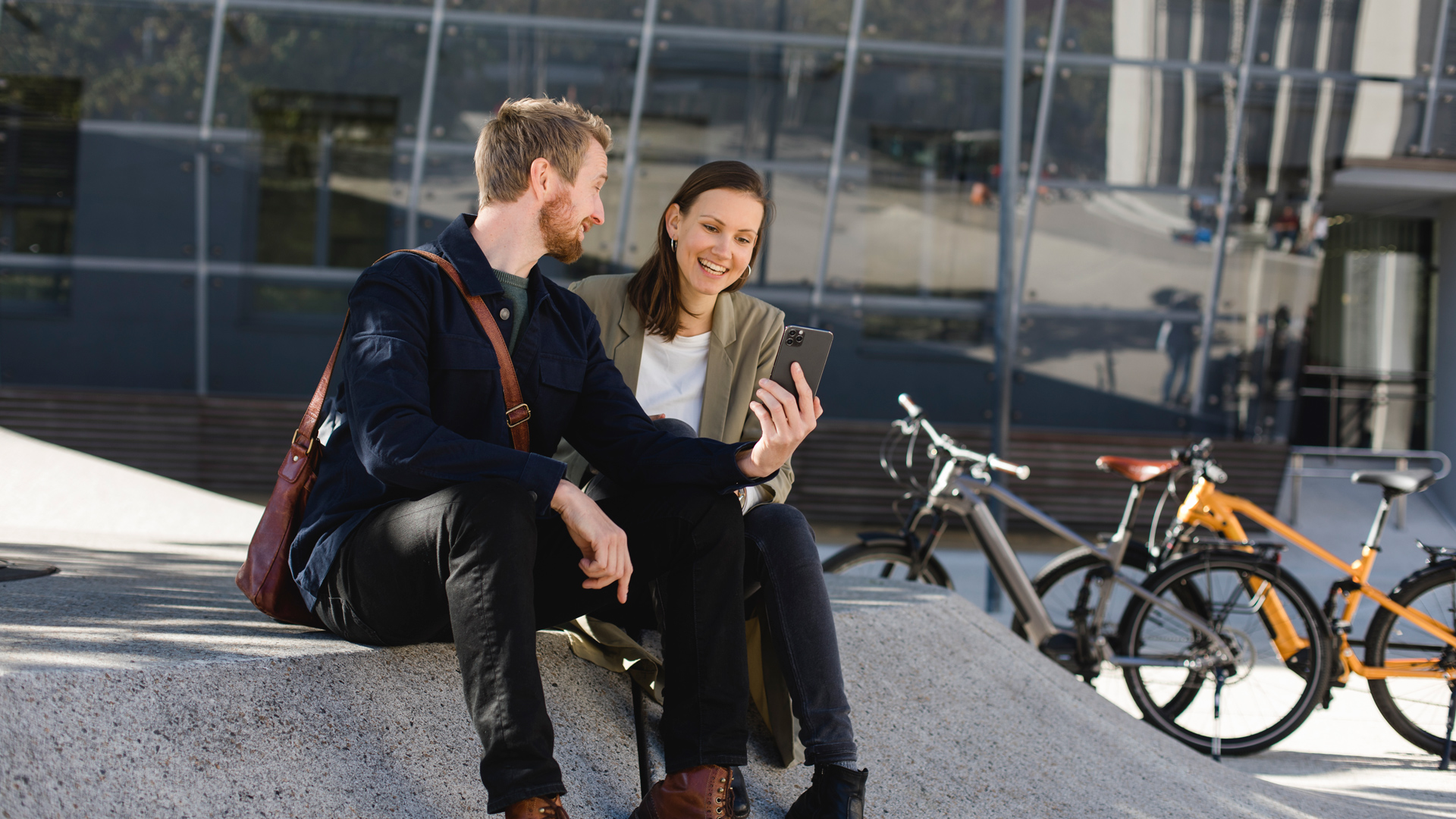 Smart e-bike apps keep you informed about the condition of your e-bike (battery, brakes, etc.) so you can relax and do other things.