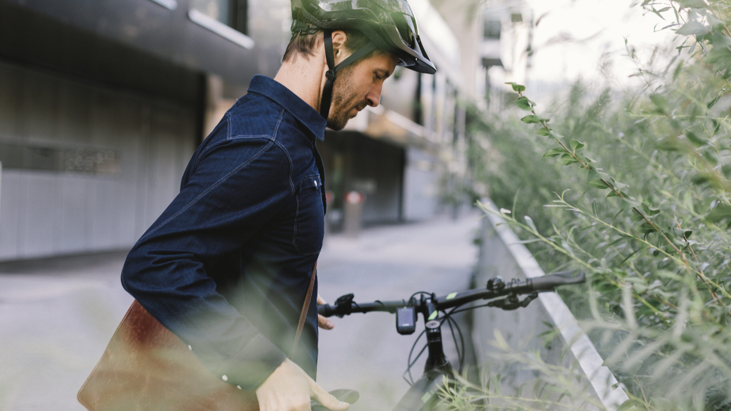 Sustainable and fast: E-bikes are increasingly being used by courier, express and parcel services.